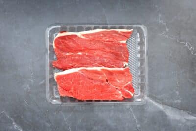BONELESS BLADE STEAK