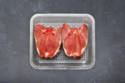 LAMB SHOULDER STEAKS