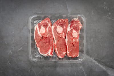 LAMB SHOULDER CHOPS