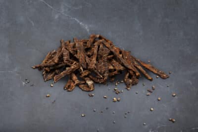 TUMBI HOT CHILLI BILTONG STICKS