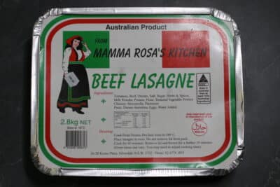 MAMMA ROSA'S KITCHEN BEEF LASAGNE